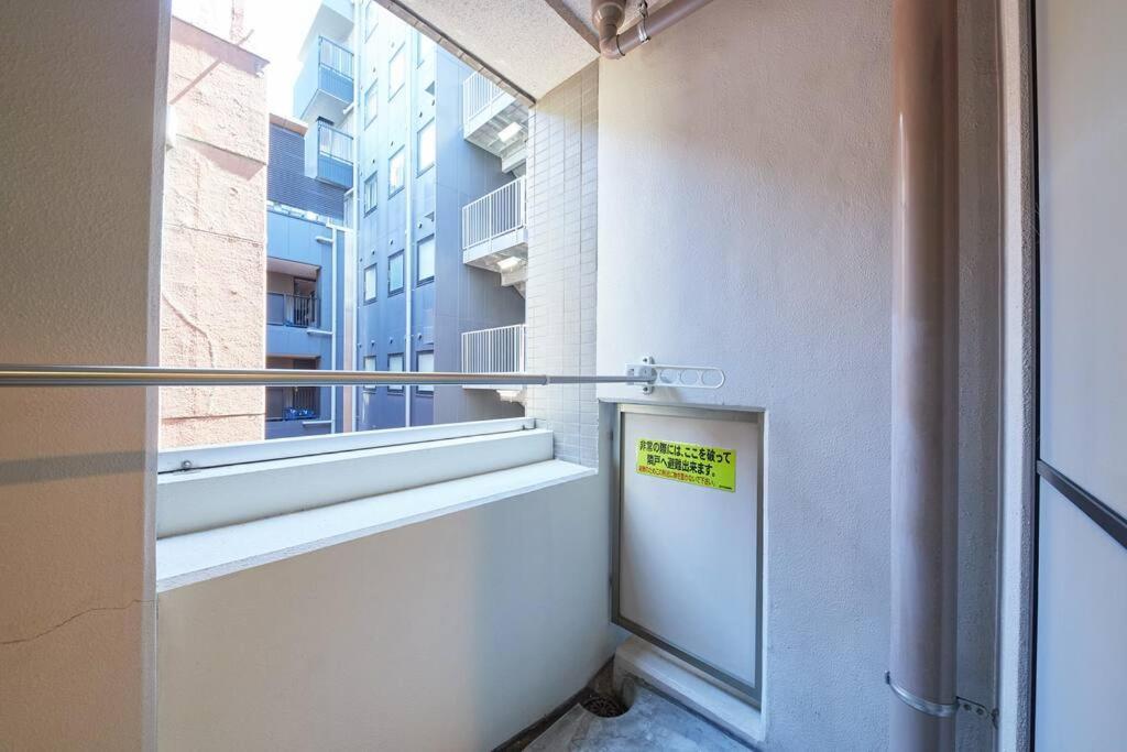 Shinjuku Kabukicho Designer's V Apartment